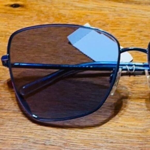 NWT Dolce & Gabbana Blue Cat Eye Oversized Sunglasses main image 9